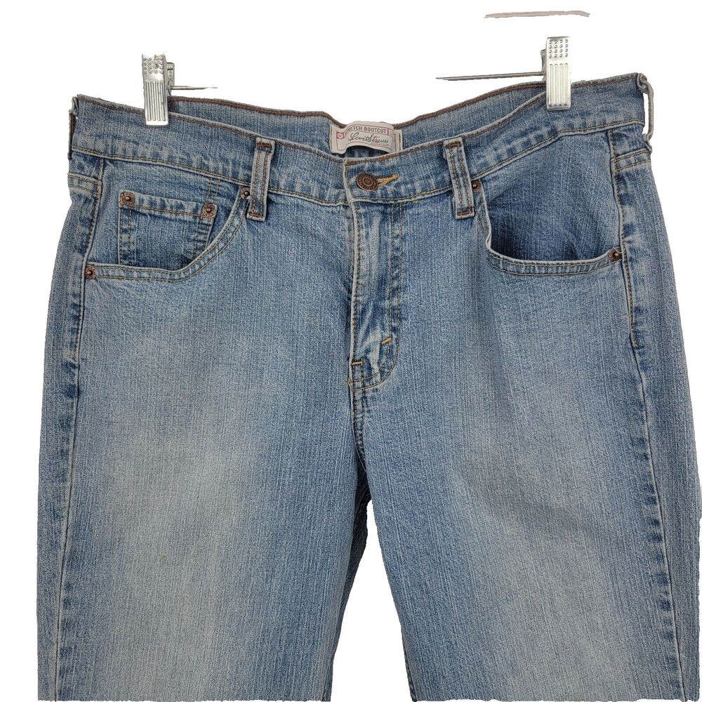 Levis‎ Signature Womens Jeans Size 12 Medium Stretch Boot Cut 34x31 - Picture 2 of 8